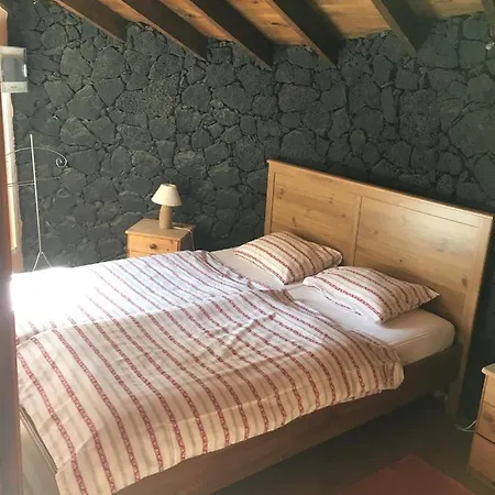 Casa Verde Cassita House 4 אכסניה