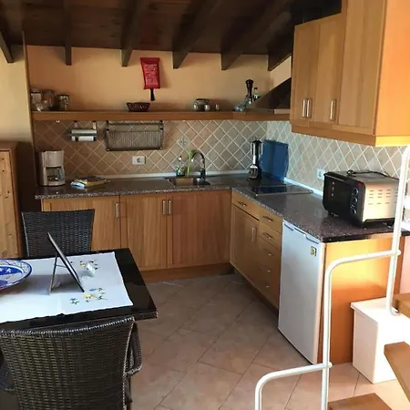 Casa Verde Cassita House 4 אכסניה טגיסי